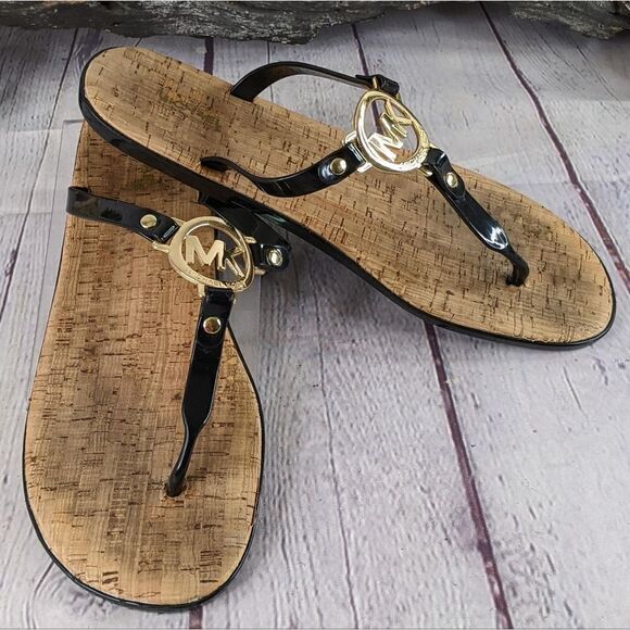 Michael Kors MK Charm Jelly Thong Sandals - Picture 2 of 9